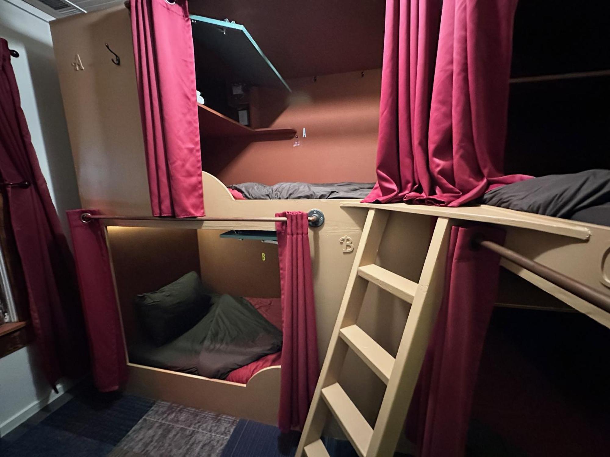 טראקי West River House מראה חיצוני תמונה